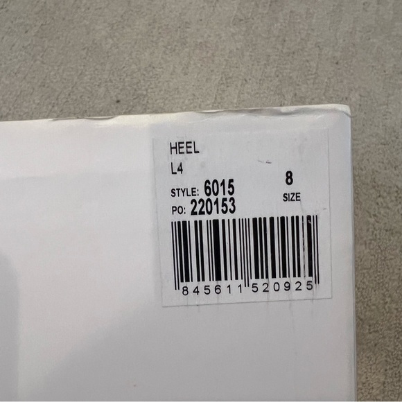 CAbi Leopard Print Heels Size 8‎ Kitten Heel Ankle Strap Animal Print Femme Glam - Picture 13 of 13